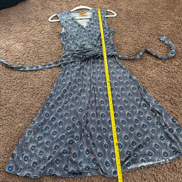 Tory Burch 100% Silk Wrap Dress Peacock Feather Print Sleeveless Purple Blue S - Picture 8 of 13